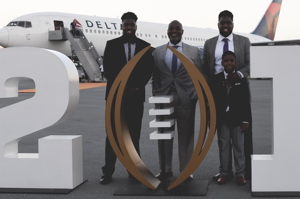 ClemsonFB's tweet photo. 📍 #ALLIN https://t.co/uS3vMcA8Pd