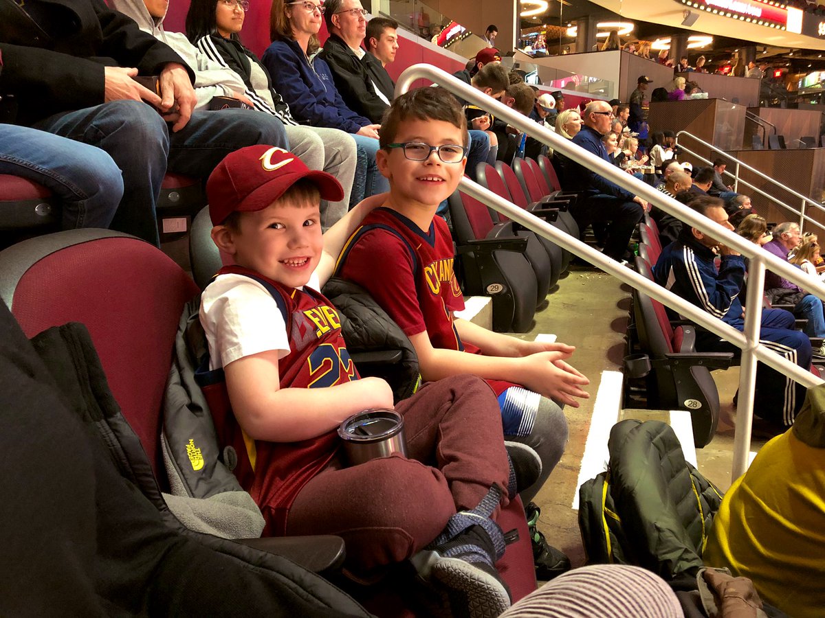 ouwilly25's tweet photo. @TweetQTV thanks for the tumblers Cedi!  Go Cavs! https://t.co/aqVf61Ndcv