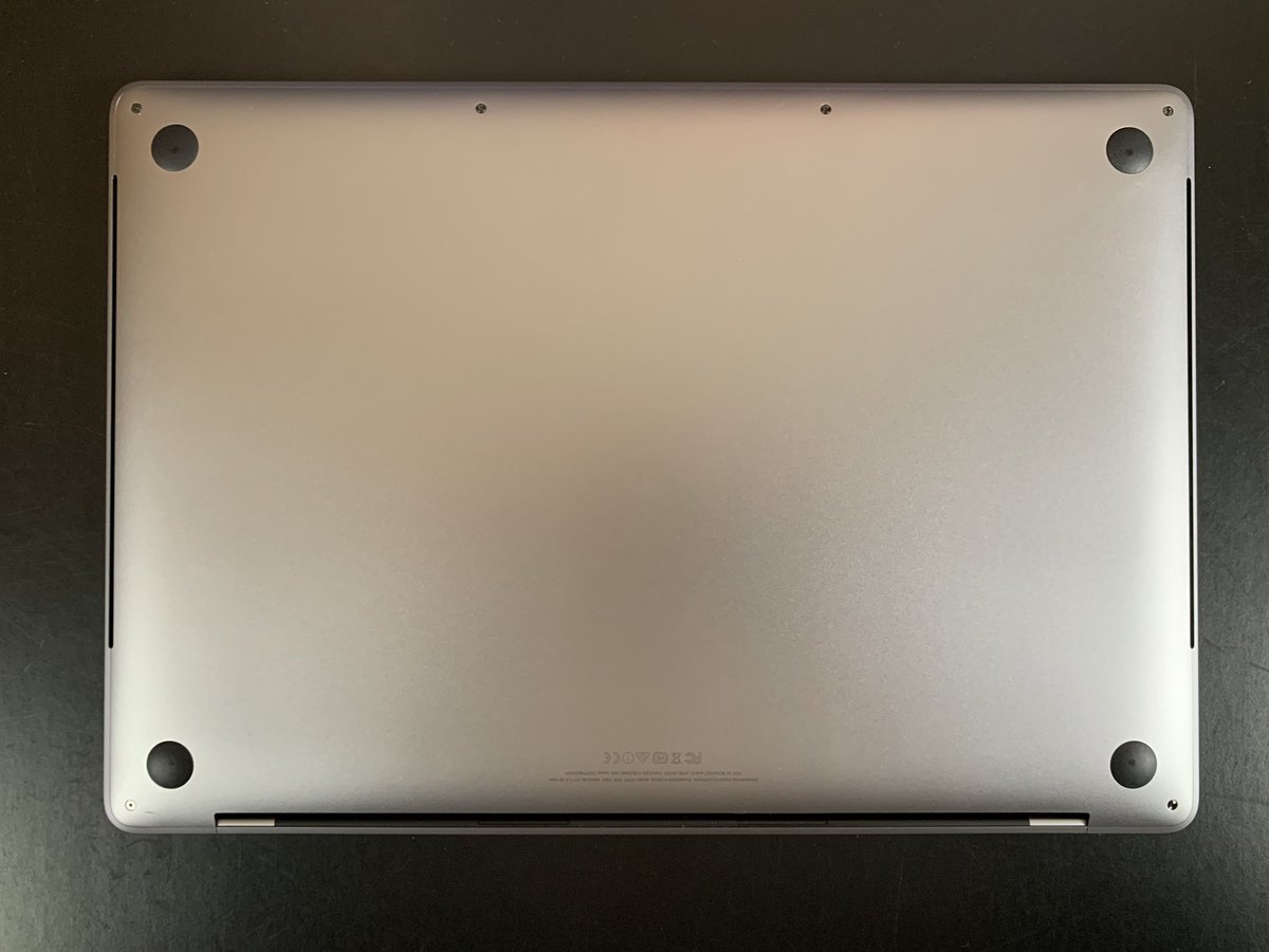 DetroitBORG's tweet image. Up for grabs is a barely used top-end 2017 MacBook Pro 15” 3.1 GHZ i7, 16GB RAM, 512 GB SSD, Radeon Pro 560 for $2,000 shipped in the US.  Let me know if interested!