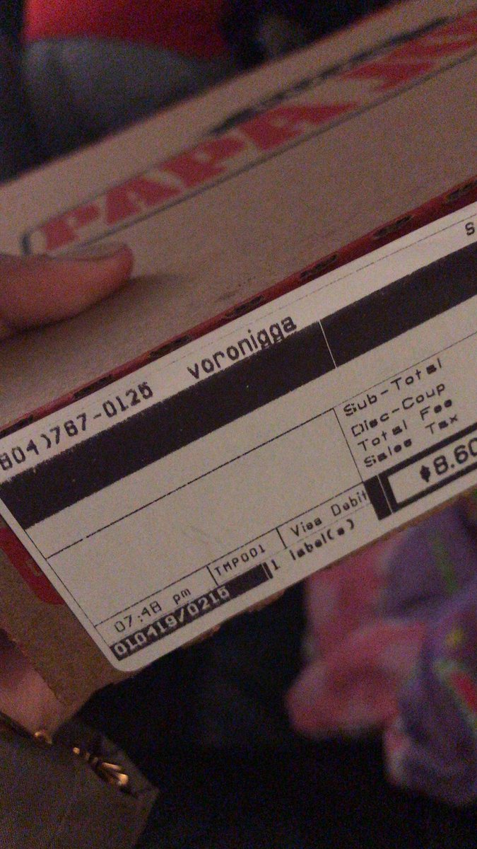 __missronnie's tweet photo. So let me show y’all what @PapaJohns  did to me today. RACISTS!!!! So because I’m black this is acceptable?! My name is VERONICA, not VORO”NIGGA”! You all should be ASHAMED. So y’all just enjoy spreading the word “nigga” around for all colored people?! Outraged. https://t.co/Pdpm6KqWAL