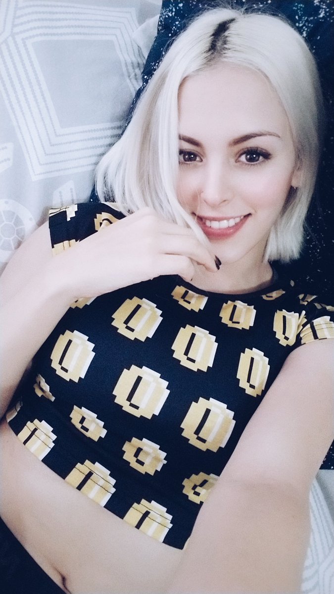 Nadyasonika's tweet photo. En vivo!
https://t.co/9pJgR6IDyT
outfit @pinkcitytweets @TwitchES https://t.co/1S3mELxKkB