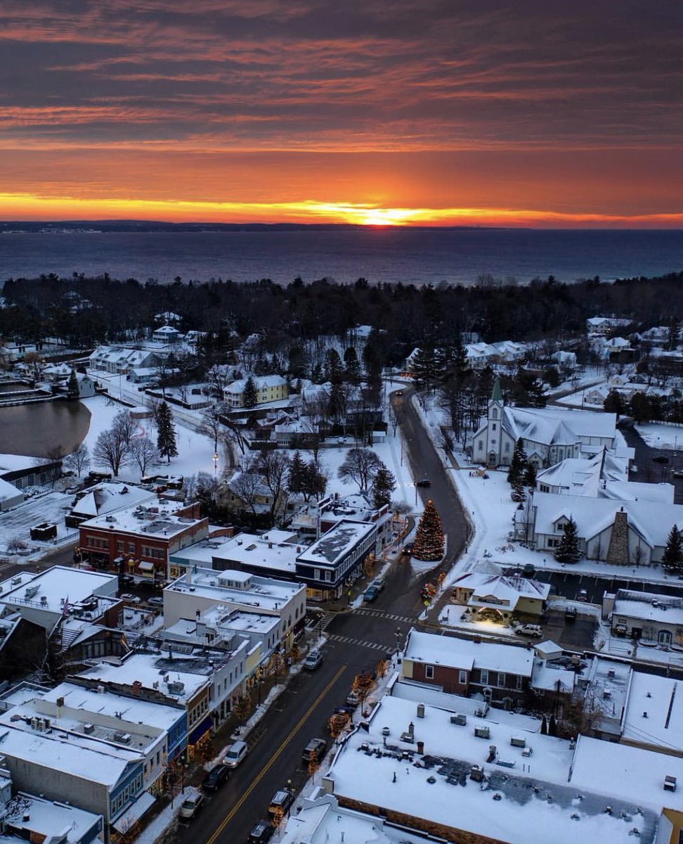Harbor Springs (@hsmich) on Twitter photo 