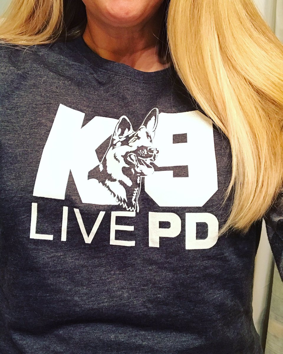 stacyanngilmore's tweet photo. Ready for my night with @OfficialLivePD ππ€π #LivePd #gonnagetdogbit #fridaynightfavorite #K9Lor https://t.co/E4hLrhEXBa