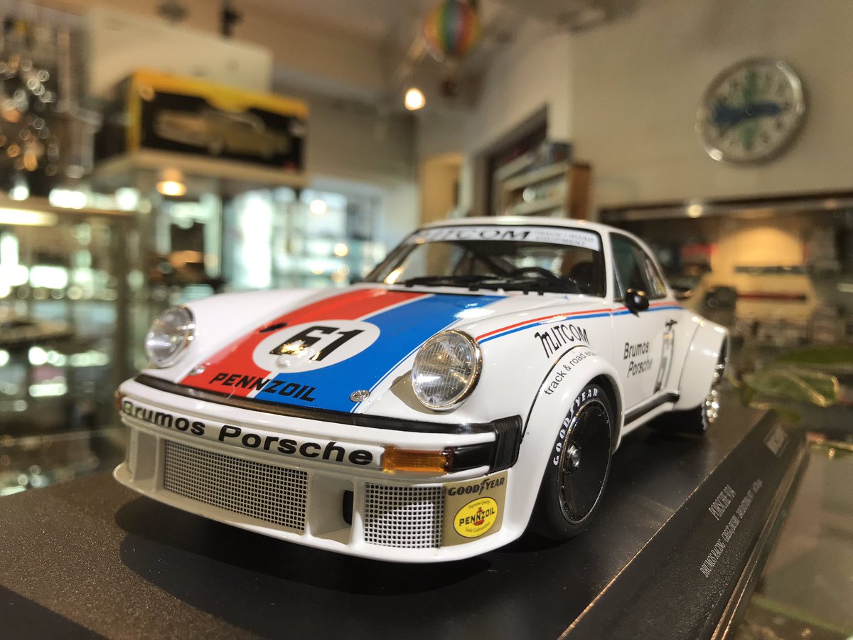 MINICHAMPS 1/18scale PORSCHE 934 - BRUMOS RACING 24H DAYTONA 1977 