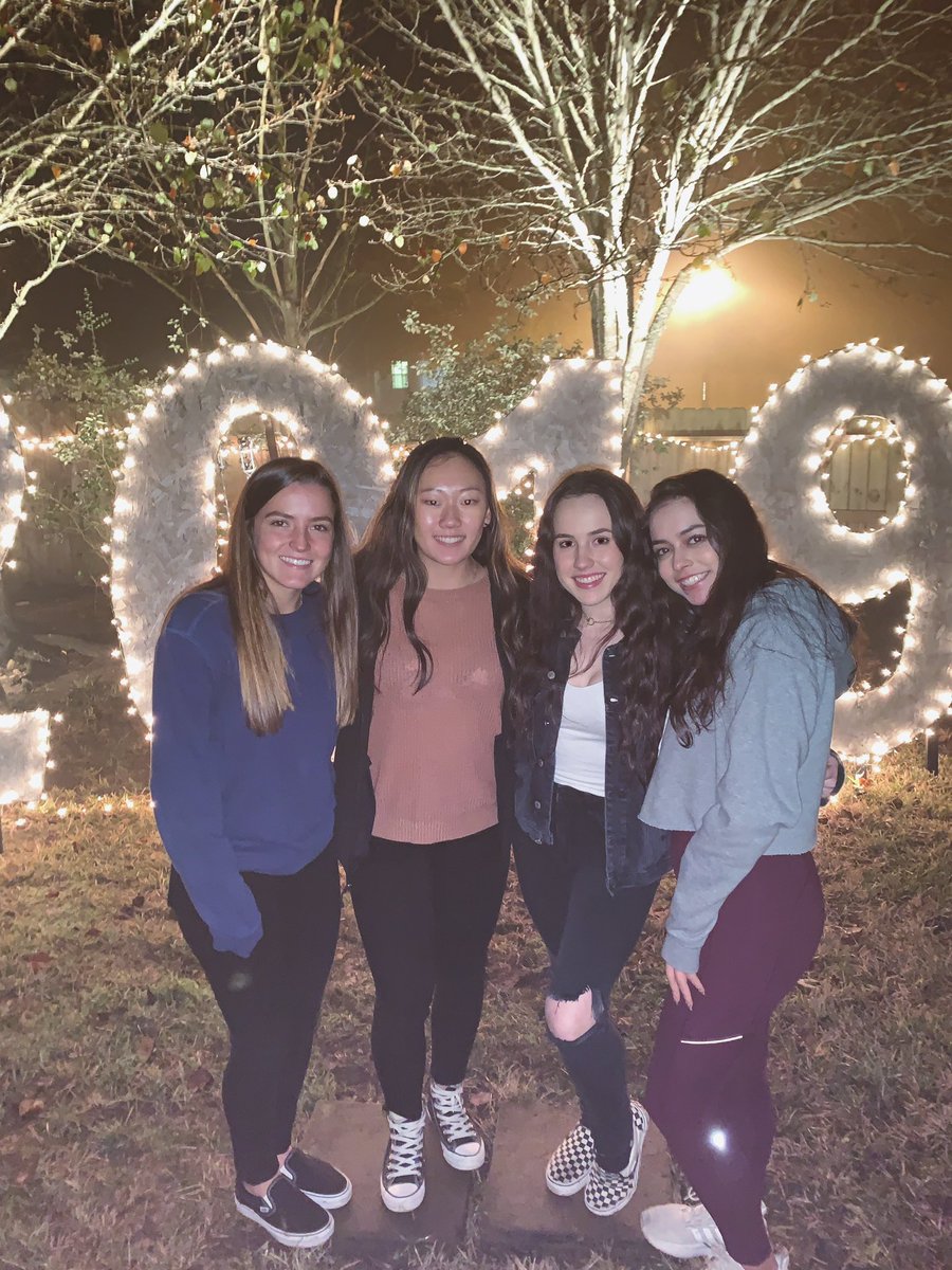 lexikwilson's tweet photo. 2019✨ https://t.co/qRmA1UoXK2