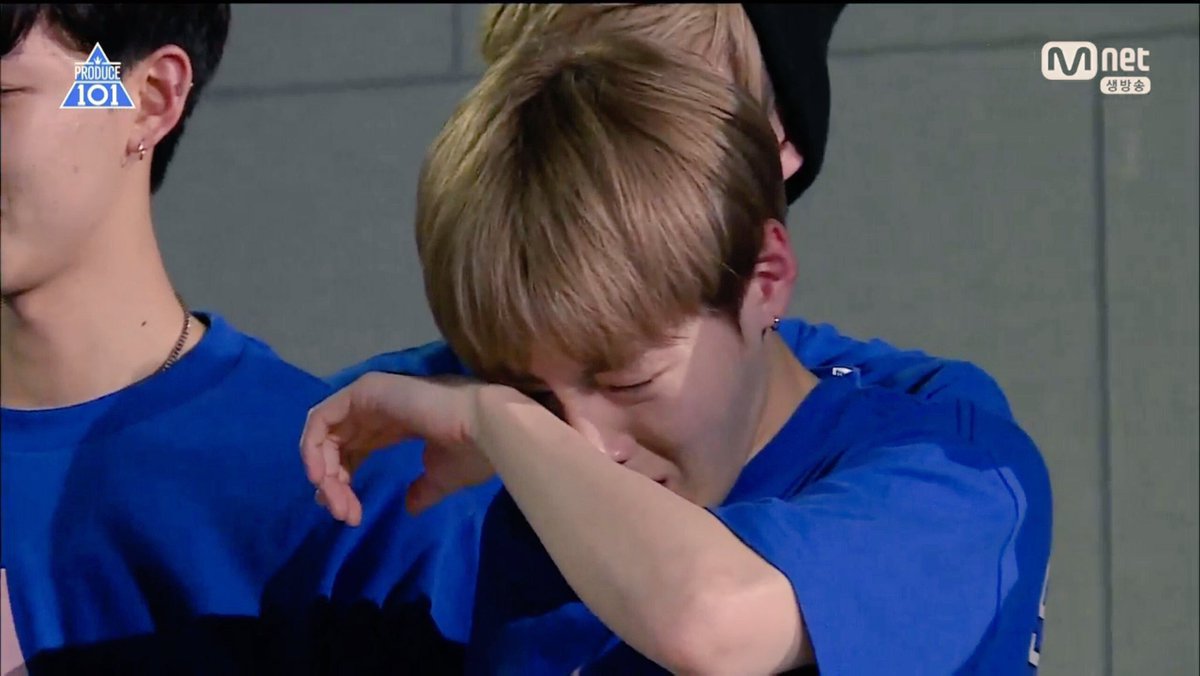 cry_so_cute tweet picture