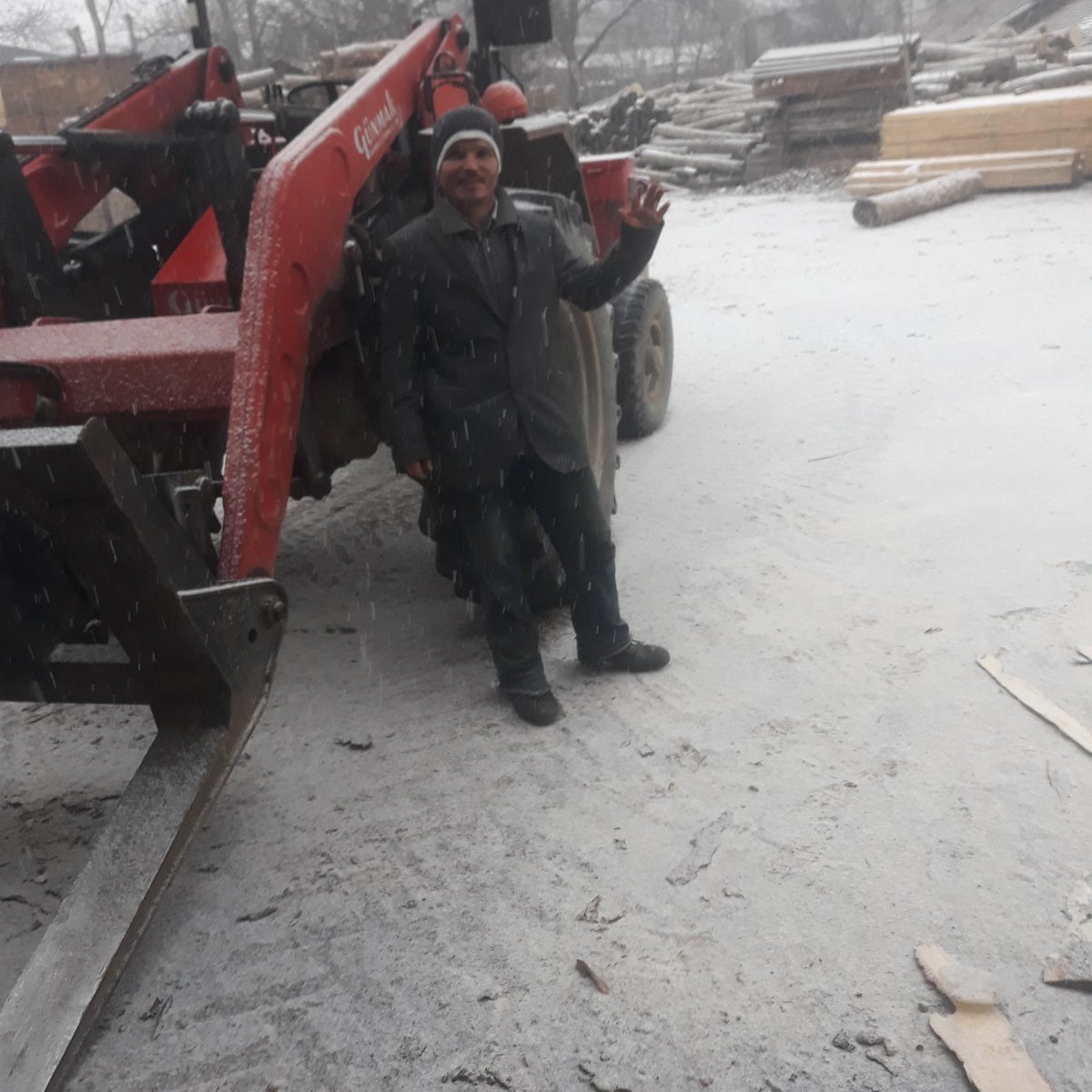 10Siltin's tweet photo. @GunaydinTRT günaydın nilgün hanım dursunbeyden selâmlar şehitlerimize allah'tan rahmet yakınlarına sabır versin inne lillehi ve inne ileyhi raciun yaralılara acil şifalar diliyorum başımız sağ olsun https://t.co/3EC2hzZuaq