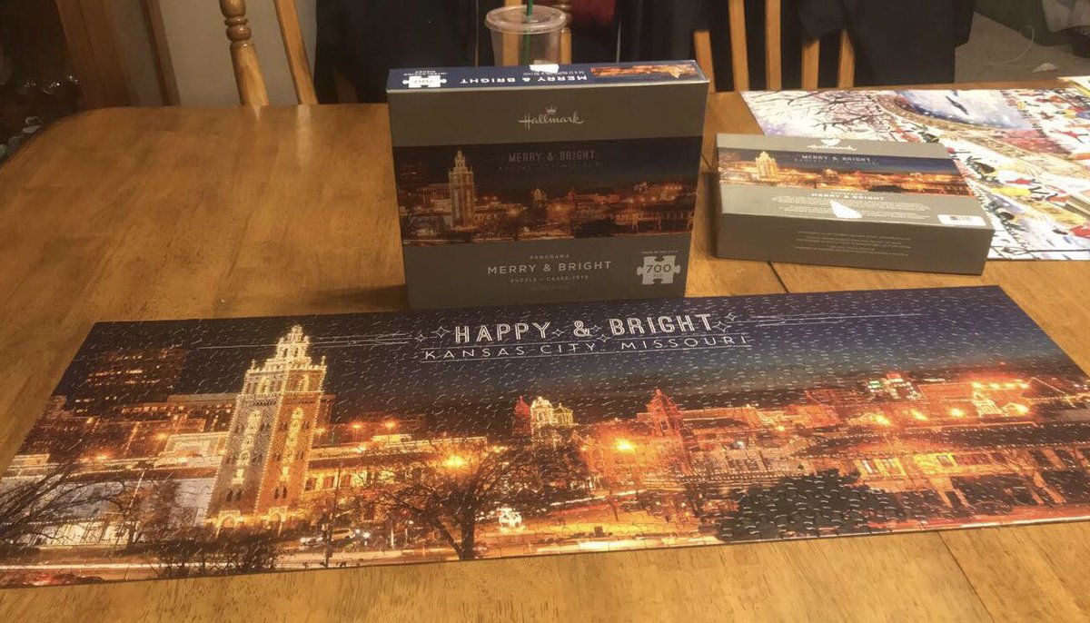 TheNewJenkins's tweet photo. Finally completed this puzzle from @Hallmark .... anybody notice why it was so difficult? #puzzlefail #merryandbright #happyandbright https://t.co/6gboTX5LqF