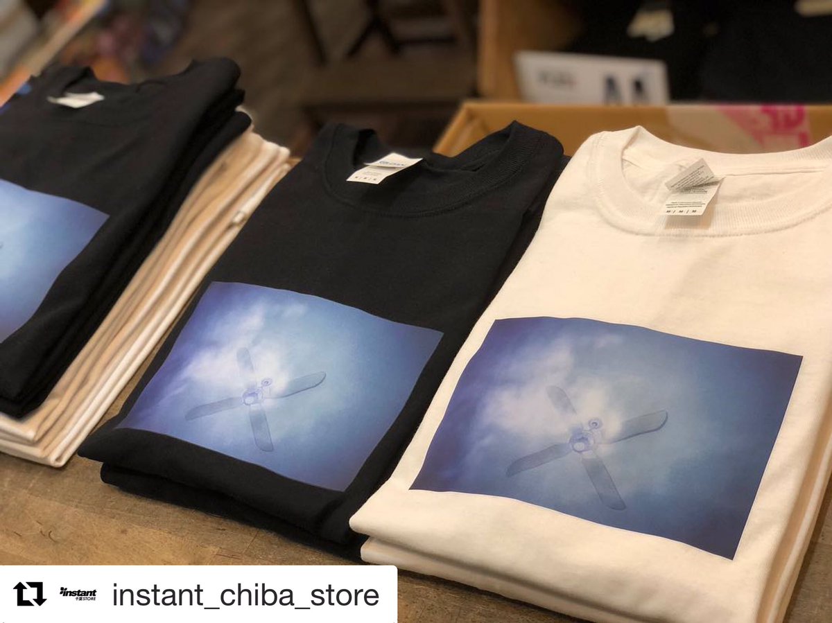 "Cut Skateboards"からニューアイテムのロンTに、私の写真を使って頂きました。シンプルながら、雰囲気のある一枚になっています。ロンTは使い勝手がよく、おススメです。インスタント千葉店にてお買い求め下さい。そして、"cut"のこれからにご注目です！
