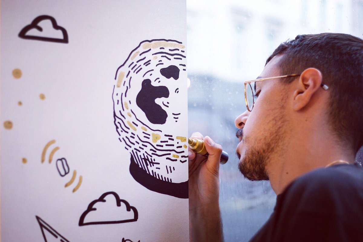 Our Soho branch art work was beautifully created by @card.oz it showcases traditional Portuguese relics, pastries, monuments and even the illustrious poet Fernando Pessoa! Come visit us for a mind blowing experience! #pasteisdenata #portugal #london #hammersmith #soho #coffee