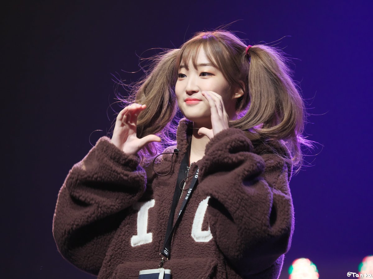 tantapic's tweet photo. 181111 한혜리 K-GIRLS FES
#한혜리 #IBI #RedQueen #OMZM https://t.co/9pXL8vp3KP