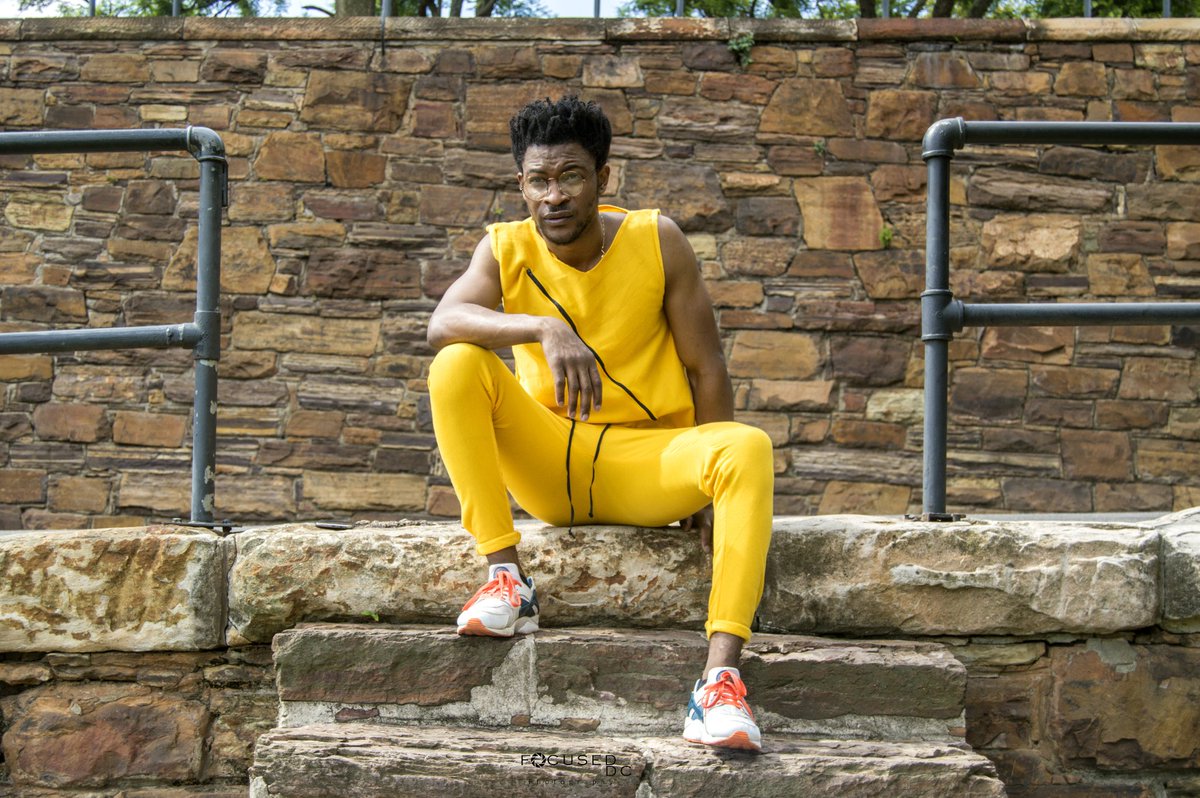 KgaugeloSithol2's tweet photo. @OffWht_SA #OffWhiteZa https://t.co/EnK8Ude7s9