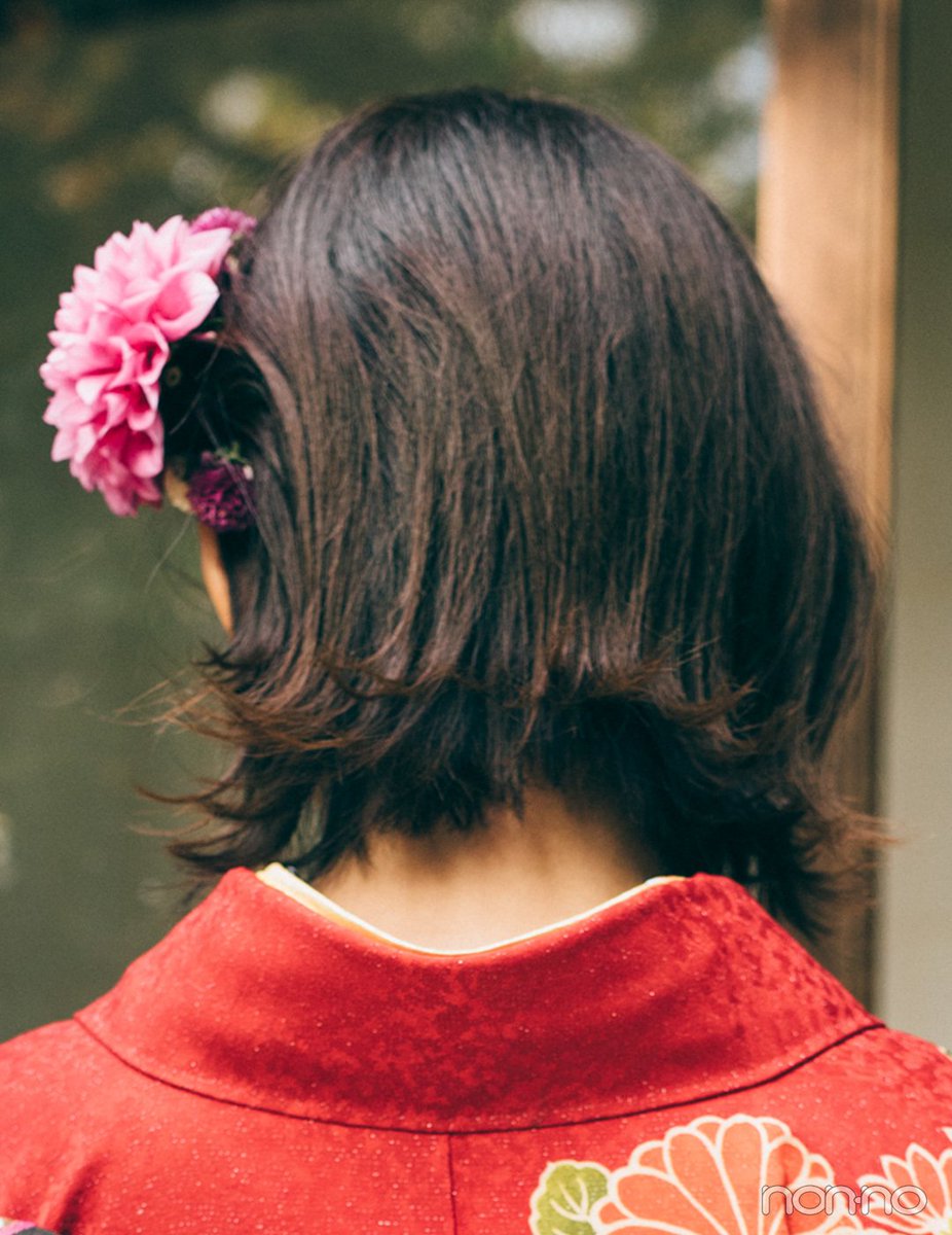 ボブの成人式は渡邉理佐がお手本 ダウンスタイルならツヤ 外ハネ 成人式19 髪型 メイク T Co Xydd96ygbr Via Nonno Staff