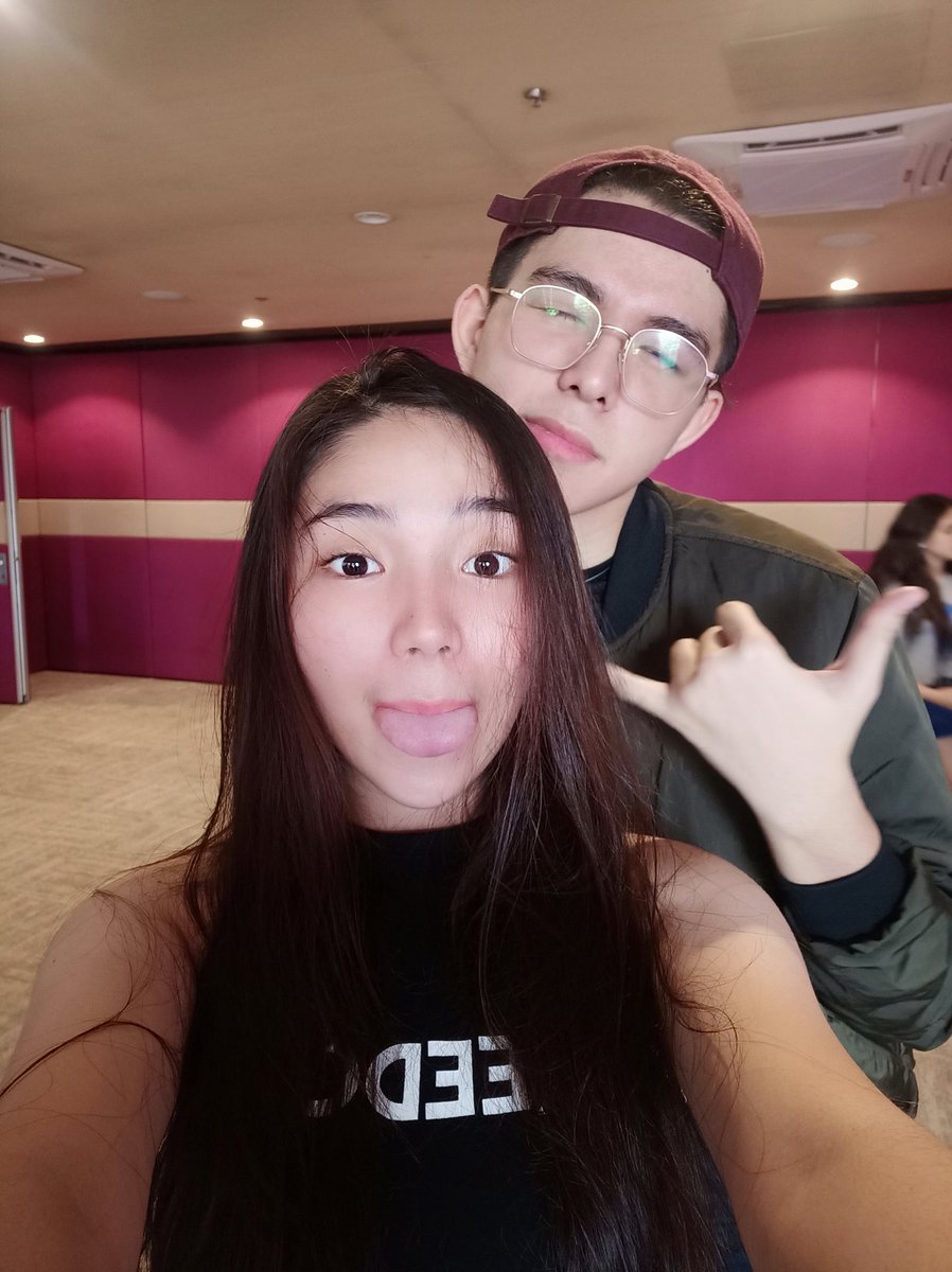 TeamMissy_OFC's tweet photo. GianSsy 🍓💛 https://t.co/z747JxJeBa
