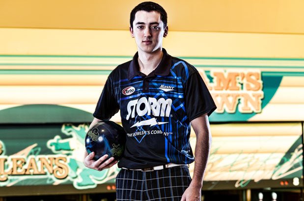 JacksonCeule's tweet photo. I didn’t know Joji ( @sushitrash ) was a professional bowler?? 🧐 https://t.co/A2EoqRhpsW