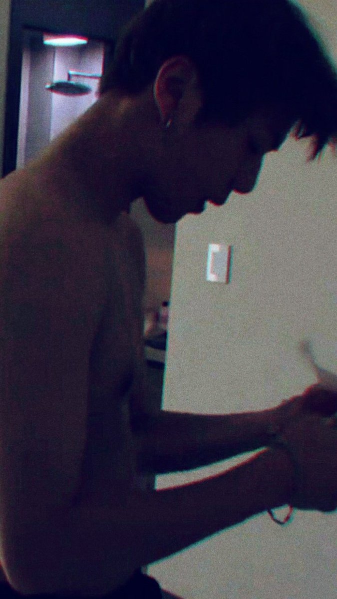 ` แม่น้องอูจิน ● ㅅ ● ↺ tweet media
