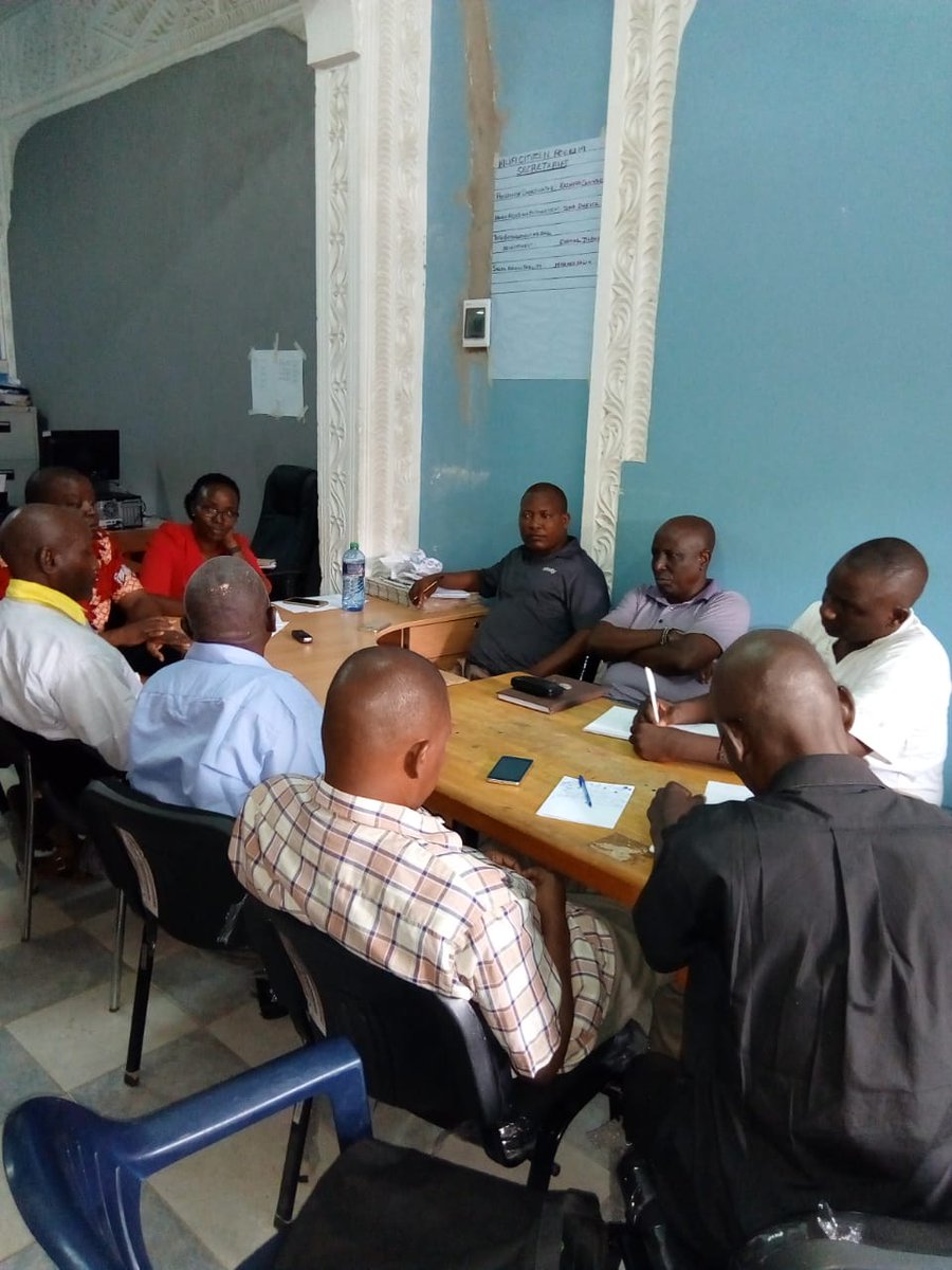 Round tble to discuss rle nd positn of wmen in peac buildng is essential @Niusline <a href="/KECOSCE/">KECOSCE</a> <a href="/FimboYouth/">Fimbo Youth Initiati</a>  <a href="/GP_Kenya/">Global Platform Kenya</a>