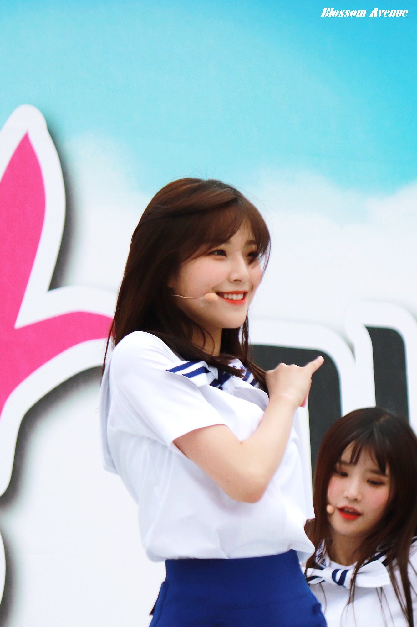 DwI_rTwVYAAPo6Q.jpg:large