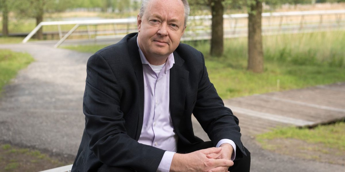 "There is a very well-cultivated attitude in #Brabant of: Let’s sit together, have a coffee and see what we have in common. It is a sense of practicality", says Willem Endhoven, managing director at <a href="/verenigingHTNL/">High Tech NL</a>. Read more here ow.ly/spNx30na8bi