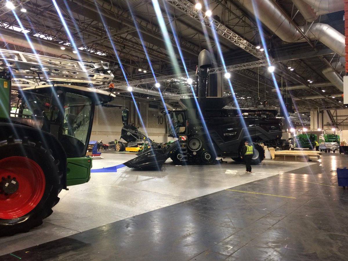 Fendt_UKIreland's tweet photo. The stand build continues - we think #LAMMA19 is going to be a cracker. 
If you've not already registered, you can still get free entry...
#Fendt #AheadOfTime #SmartFarming https://t.co/3gGRWANj9S