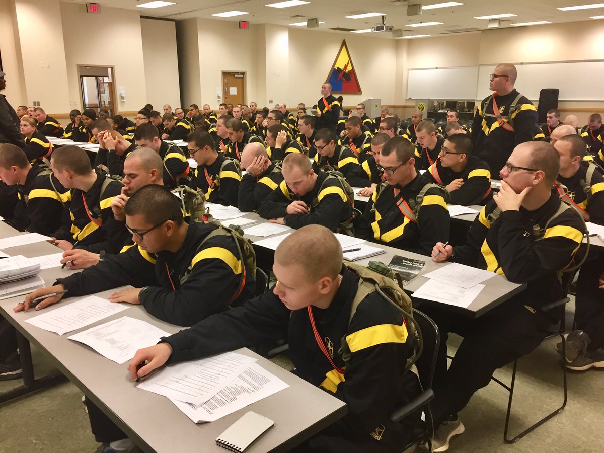 RedKnightHQ66's tweet photo. Bulldogs back at it!!  B/1-81 AR’s first day back from Holiday Leave is Financial Readiness class.  We’re talking pawn shops, high interest loans, and even retirement planning today.  Welcome back Bulldogs!  @FortBenning #BuildingAmericasArmy https://t.co/PdrxZw1yLu