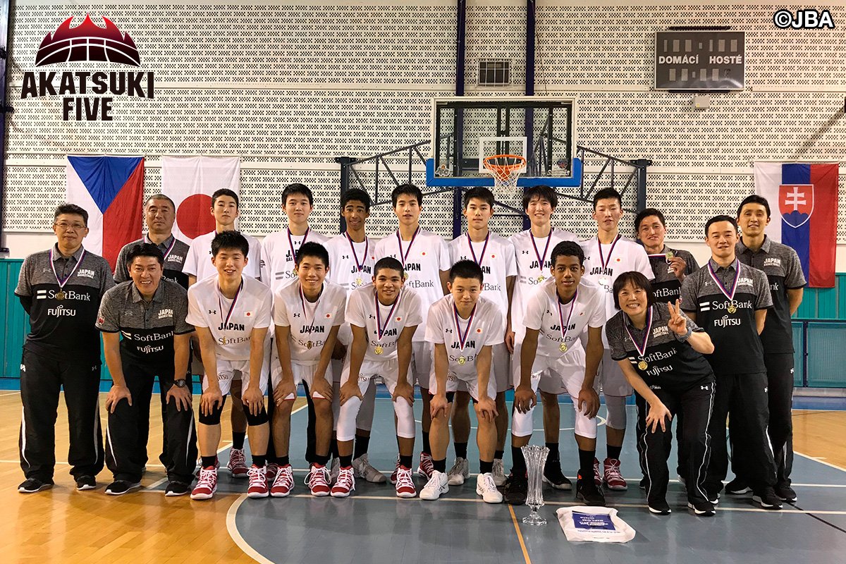 Twitter 上的 日本バスケットボール協会 Jba Akatsukifive 男子u16日本代表 チェコ遠征 クリスタル ボヘミアカップ 優勝 決勝 日本 100 61 Ba Nymburk Ba Nymburkにリベンジし 2連覇達成 Mvpに岩下准平選手 ベスト5に岩下選手と山﨑一渉選手が受賞しま