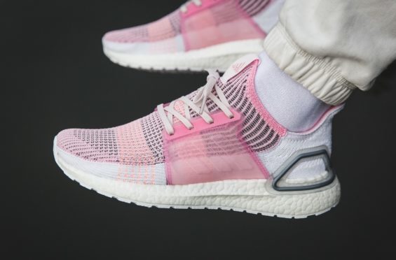 ultra boost 19 true pink