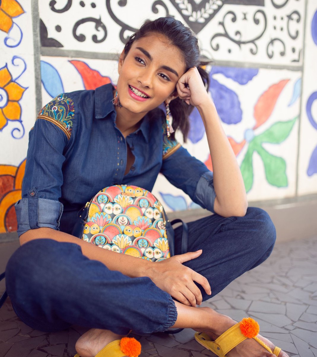 .
Accent the embroidered denim sleeves with the pom pom kohlapuris &amp; a chic printed backpack
.
•
•
 #Chumbak #ShopChumbak #MakeHappy #ALittleQuirkIsAllWeNeed