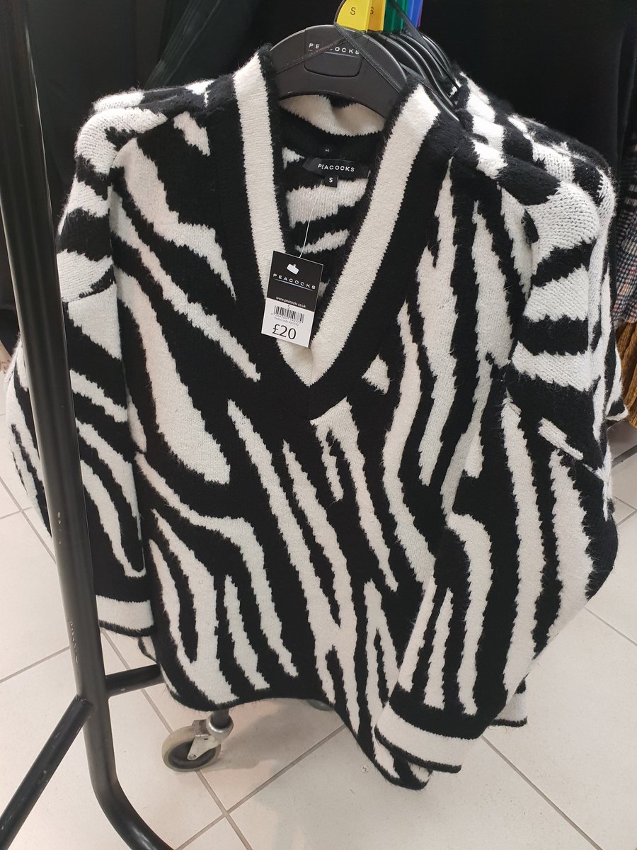 bettyflorence23's tweet photo. #zebrajumpers for ladies can be found in @Tesco and @peacocks upto size 22
#zebraspotting #theofficialzebraspotter #lovethyzebra #EhlersDanlosSyndrome #EhlersDanlosZebra @ehlersdanlosuk #officialzebraspotter #everythinghurts #everythingdislocates #everythingzebra https://t.co/moO2OA7YkU