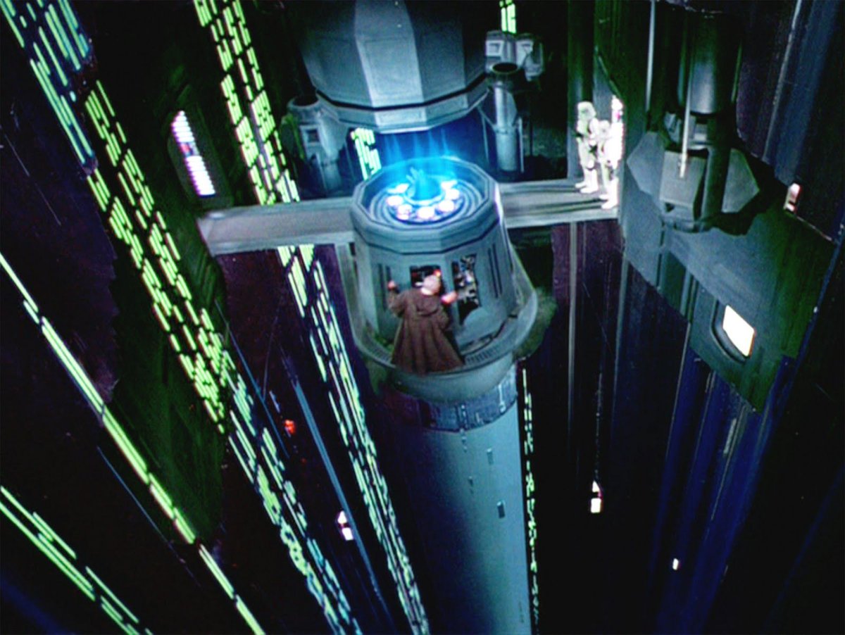 ゾルゲ市蔵 على تويتر スター ウォーズ もまた 当時としては高度なsf設定 を あまり説明なしに盛り込んだので中々理解されなかった 例えばオビ ワン ケノービがデス スターの制御を操作するシーンなども ほとんど何をしているのかわからないと言われた これは