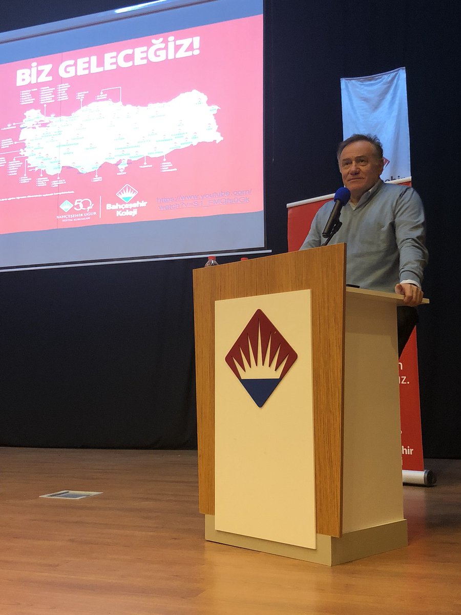 ozgeeasln's tweet photo. Değerli Kurucumuz Sayın Enver Yücel: “Amacımız hep birlikte ülkemizin çocuklarına daha iyi eğitim vermektir. Çiçekli kampüsümüzde her yıl binlerce fidan yetiştireceğiz. Fidanlar büyüyüp ülkemizin geleceğine katkı sağlayacak.” https://t.co/a0TPqQXy6m