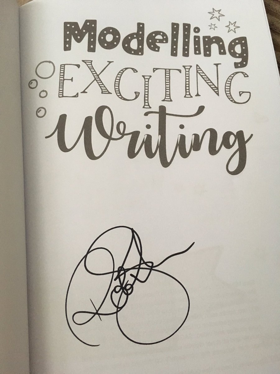 crisp_aholic's tweet photo. I’ve finally got my hands on my #RRAdvent win (gave my school address), looking forward to reading it as have seen so many good reviews.
I can’t work out who’s signed it though @redgierob , @authoradam or #DavidWaugh ? Looks like a ‘k’ but could be an ‘R’ 🤔😅
Thanks all 🤩 https://t.co/bdjgQHyLCr