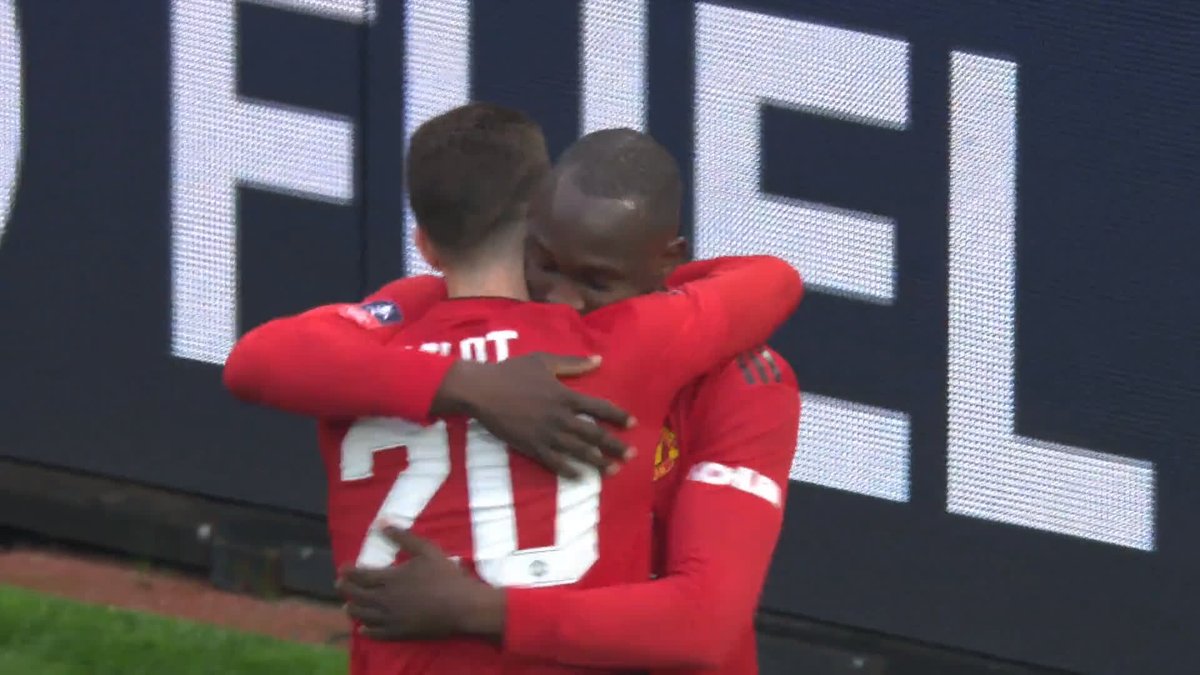 Le deuxième but du match signé Romelu Lukaku ! #MUFC #MNUREA