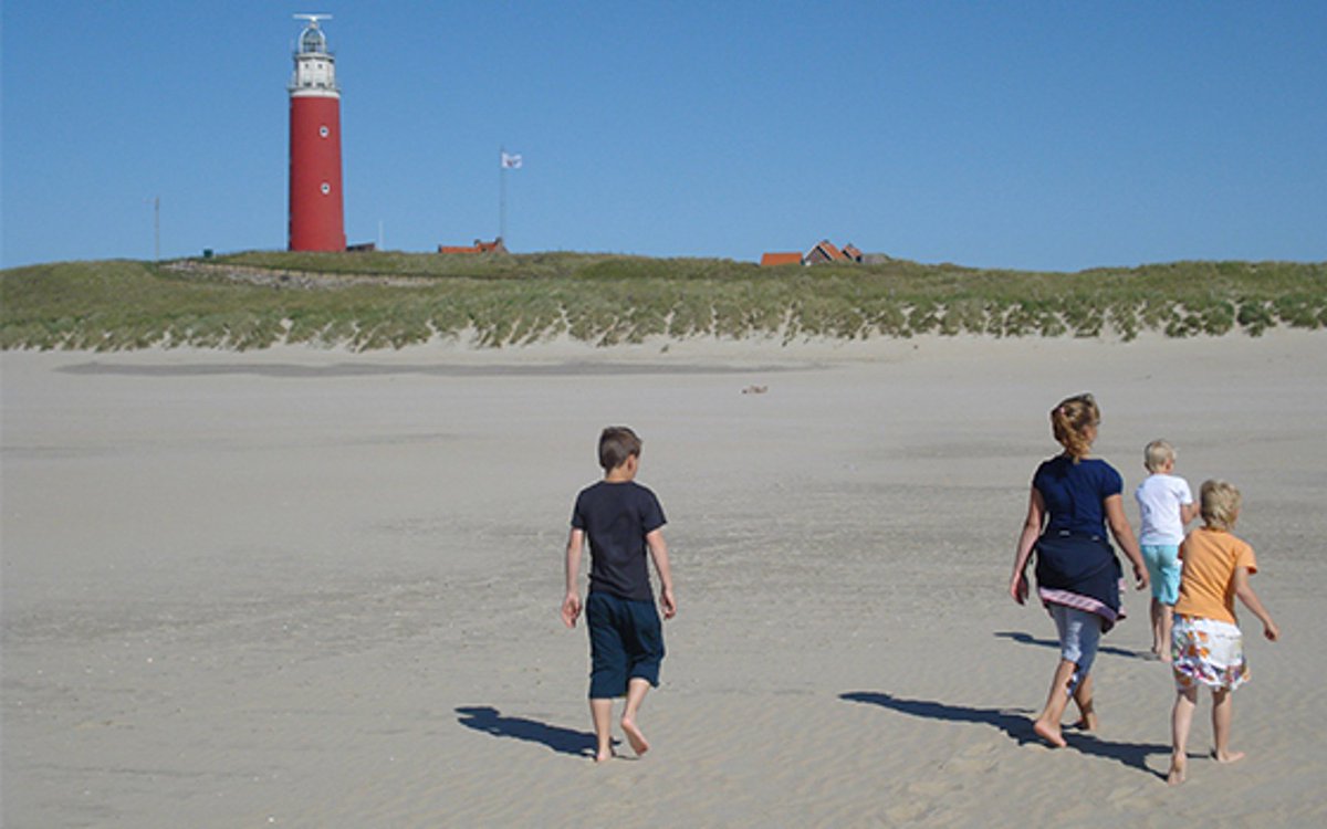GreenFundNL's tweet photo. Nieuw Leven Texel staat inmiddels op 80%, het gaat snel. Nog 1,5 dag de kans om te investeren in dit prachtige project! https://t.co/zjIGlM0cSQ. 
 4,5% rente en je geld wordt gebruikt voor verduurzaming. Samen maken we de nieuwe wereld. https://t.co/eA2nuPgDHF