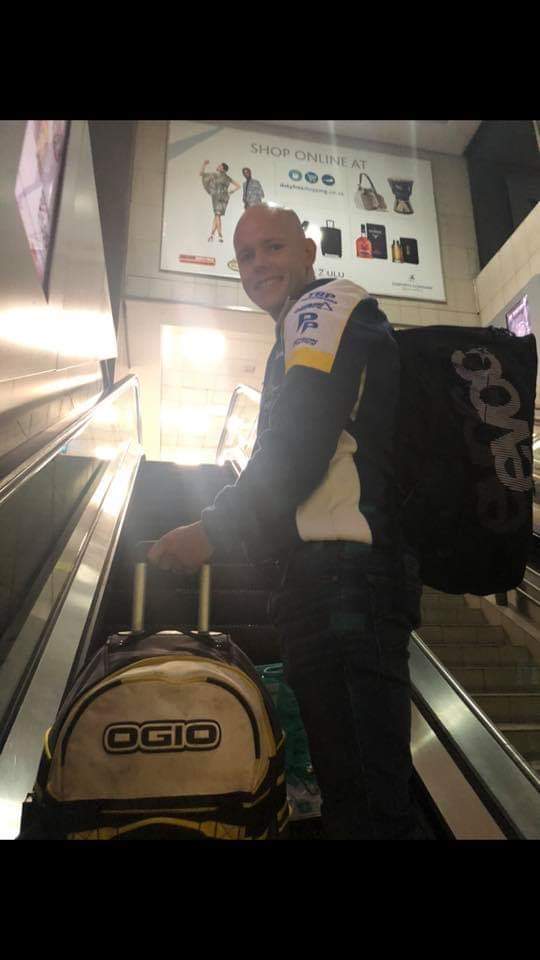 If anyone can assist in finding <a href="/KennyG103/">Kenny Gilbert</a> kit bag that got lost on his <a href="/LATAMAirlines/">LATAM Airlines</a> flight please pm me! <a href="/dakar/">DAKAR RALLY</a> starts tomorrow and this is desperately needed !
<a href="/TimCoronel/">Tim Coronel</a> <a href="/LATAM_CHI/">LATAM Chile</a> <a href="/LATAM_ARG/">LATAM Argentina</a> please retweet this if you know someone that may be able to help!
