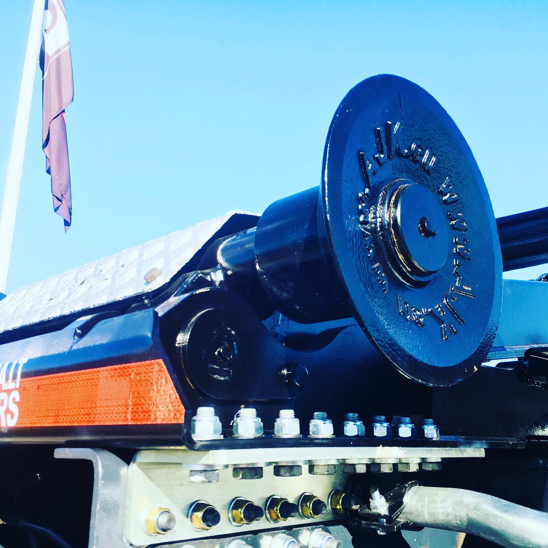 skirmantera's tweet photo. https://t.co/rlKT17ZQHw Truck bodybuilding https://t.co/vp0AjvmzZ8
