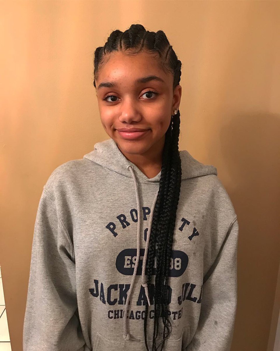 itsmrsdoitall's tweet photo. Stitch Cornrow Braids + Design Part 🔥
Keep it cute 💁🏾‍♀️
Location: Chicago 
#NeitFreak #ItsMrsDoItAll #ChicagoBraids #DMVBraids #DCBraids #CornrowBraids #CornrowStyles #NiceAndNeat https://t.co/al3AKxLlEK