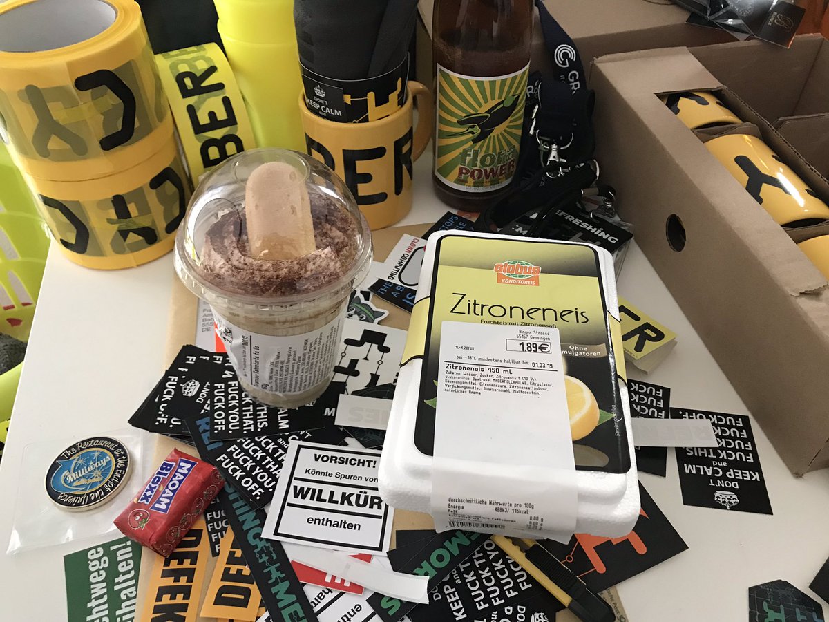 ak7ways's tweet photo. Die PCD mit allen Mitteln bekämpfen. #postcongressdepression #35c3 #cyber https://t.co/cOFWReXElo