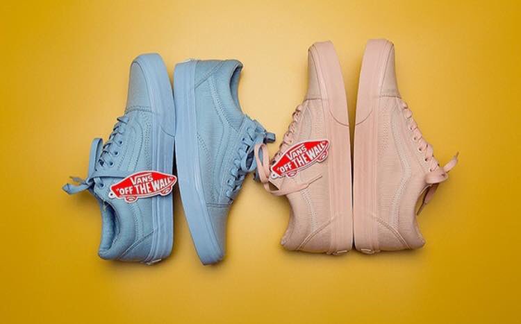 KPislaengam's tweet photo. 🏂🛹 2018 Original Vans Old Skool all Pink / Blue VN0A31Z9KZK /ZH 🛹🏂

Size : EUR 36-44 
📦มีกล่อง  🧾ใบเสร็จ 🎞 กระดาษห่อรองเท้า

💸 ราคา 3,290 บาท 💸 Line kanithappp https://t.co/r4eQ4ET1CU