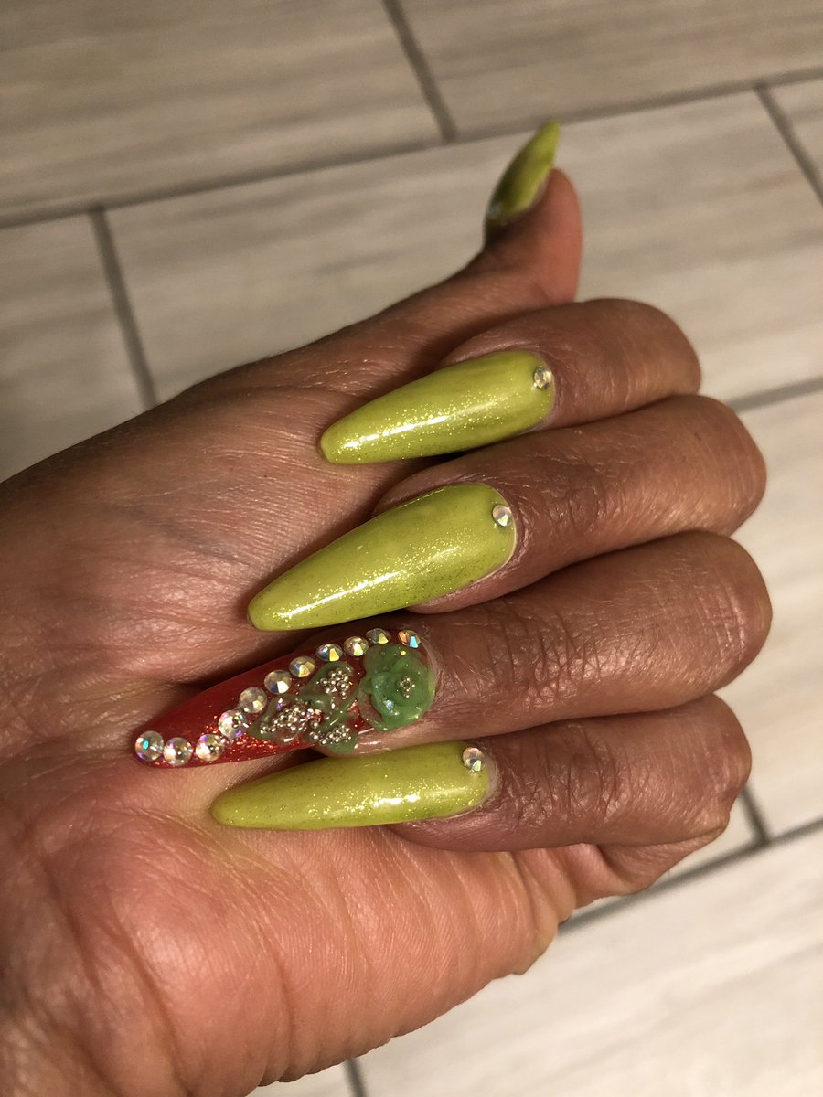 RumorHasItSpa's tweet photo. Perfect gift.... body, skin, nails, lashes, brows, Dip on Gel X Tips - no monomer , no acrylic, no fumes, Ombre Set....one stop shop #SPAPackage #dayspa #spaday #spagift #giftideas #gift #gifts #whattogift #giftsuggestions #bestspa #bestnails #3Dnails #naildesign https://t.co/x9ebNPtRZe