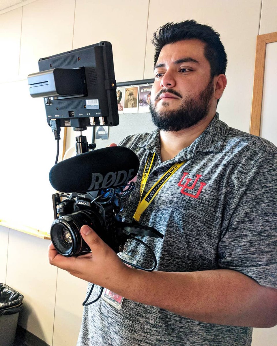 The great post from @utahvideoproduction with Desview S7, 7inch 4K full HD monitor !

Other gears: 
@lumix #GH5
@canonusa 50 mm lens
@metabones speed boster
@rodemic #VMP+
@smallrigchina cage

#RoninS #camera #photography #photographer #fieldmonitor #focusmonitor
