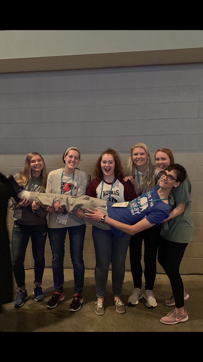 slegerbarbie's tweet photo. Girls uplifting boys #SEEK2019 #gottalovetheboys https://t.co/OTdbIcnYaO