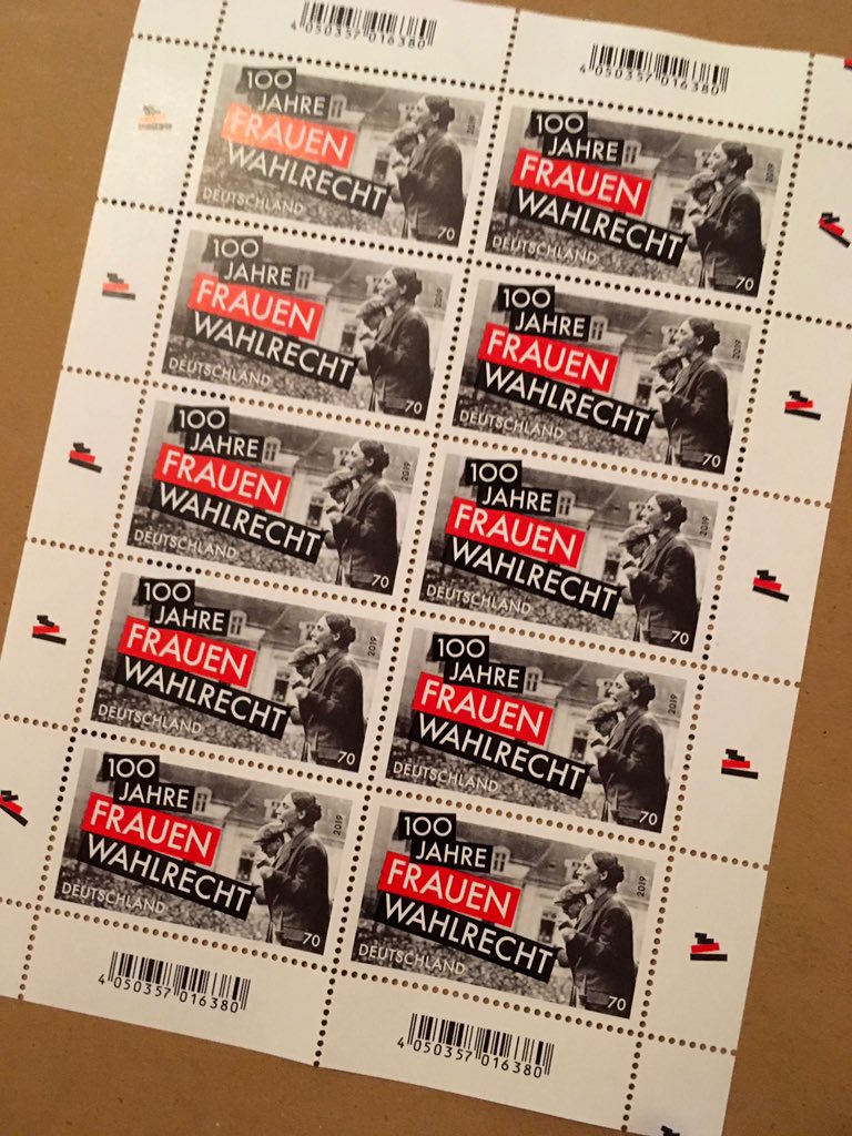 Falls ihr gerade neue Briefmarken braucht, es seit dieser Woche Marken zu 100 Jahre #Frauenwahlrecht. #100jahrefrauenwahlrecht