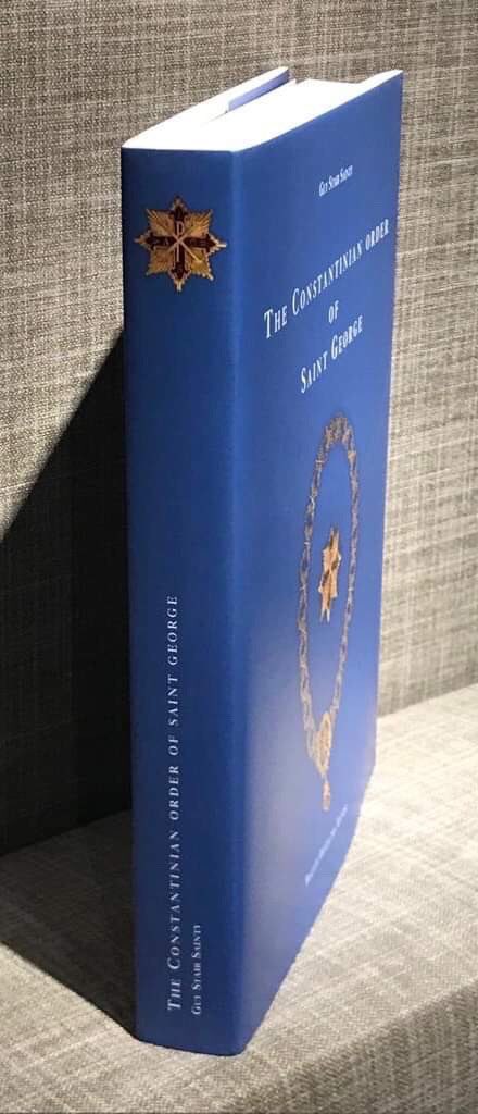 heraldique_fr's tweet image. The Constantinian Order of Saint George, Guy Stair Sainty, 2018, Boletin Oficial del Estado tienda.boe.es/detail.html?id… #SMOCSG #ConstantinianOrder