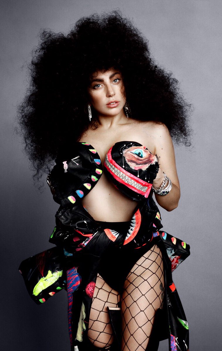 MXSSGERMANOTTA's tweet photo. 𝑌𝑜𝑢 𝑐𝑎𝑛'𝑡 𝘩𝑎𝑣𝑒 𝑚𝑦 𝘩𝑒𝑎𝑟𝑡
       𝐴𝑛𝑑 𝑦𝑜𝑢 𝑤𝑜𝑛'𝑡 𝑢𝑠𝑒 𝑚𝑦 𝑚𝑖𝑛𝑑 𝑏𝑢𝑡
           𝐷𝑜 𝑤𝘩𝑎𝑡 𝑦𝑜𝑢 𝑤𝑎𝑛𝑡 𝑤𝑖𝑡𝘩 𝑚𝑦 𝑏𝑜𝑑𝑦. https://t.co/7lYbvcgo9u