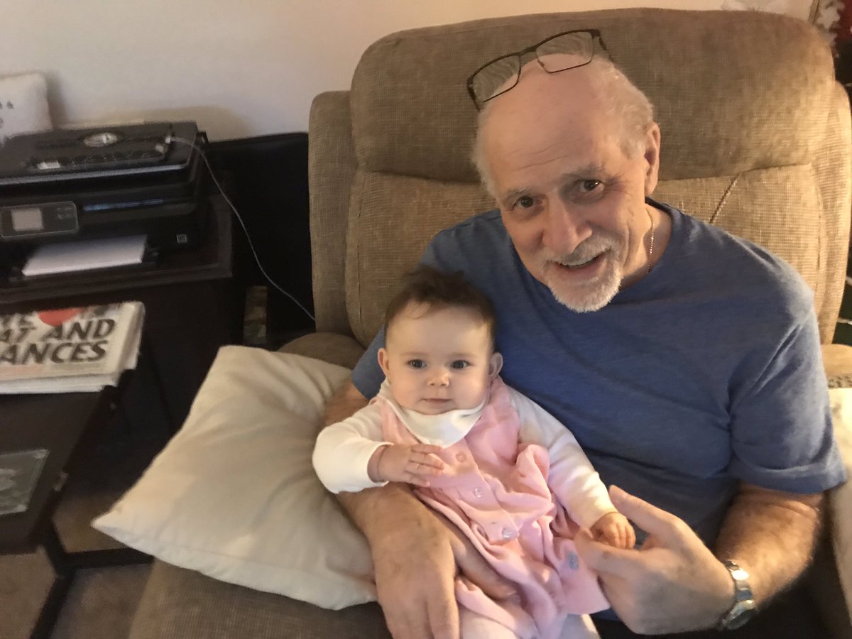 AlanGurney6's tweet photo. A lovely new year visit to cheer up  ‘great grandad’ who is still recovering from surgery #fourgeneration @hangurney https://t.co/uV6GZpXuwR