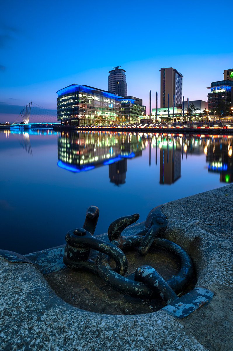 MediaCityUK @StormHour @BBCNWT @MediaCityUK @iLoveMCUK @The_Lowry @MENnewsdesk @ILoveMCR @visit_mcr #mediacity #salfordquays #manchester