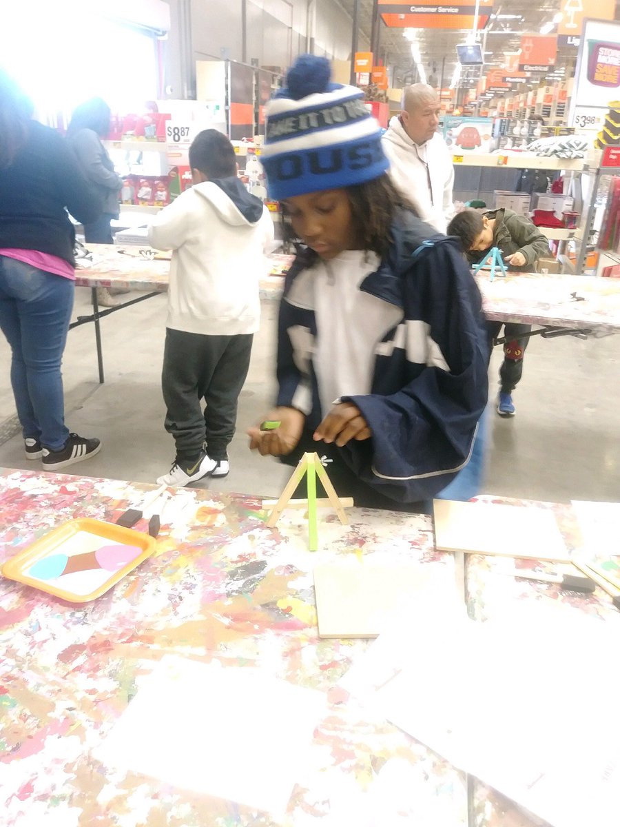 fawccas's tweet photo. @fawccas #youth at @homedepot in #balchspringstx for a #workshop.
“
Special Thanks to @homedepot for hosting this.
#mentoring #atriskyouth #artsandcraftsforkids #artsandcrafts #dallas #volunteer #community #blackboys #blackexcellence @balchspringspd https://t.co/JWuKZdJ5t6