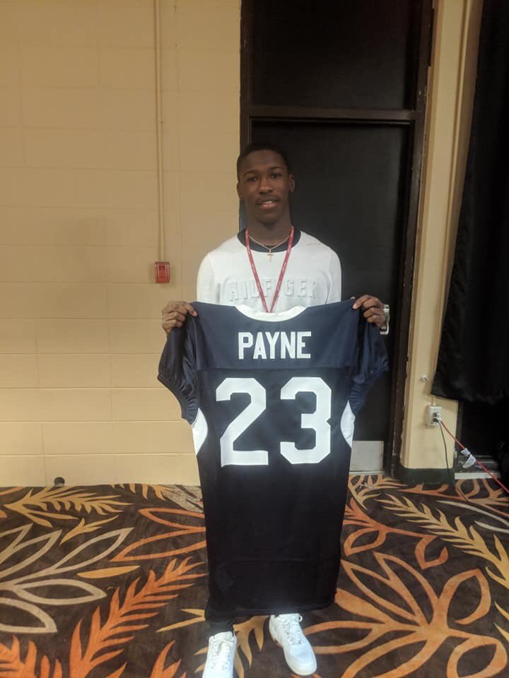 gobjpayne's tweet photo. Game day 🏈 @thenaaps https://t.co/680FJIOGLl