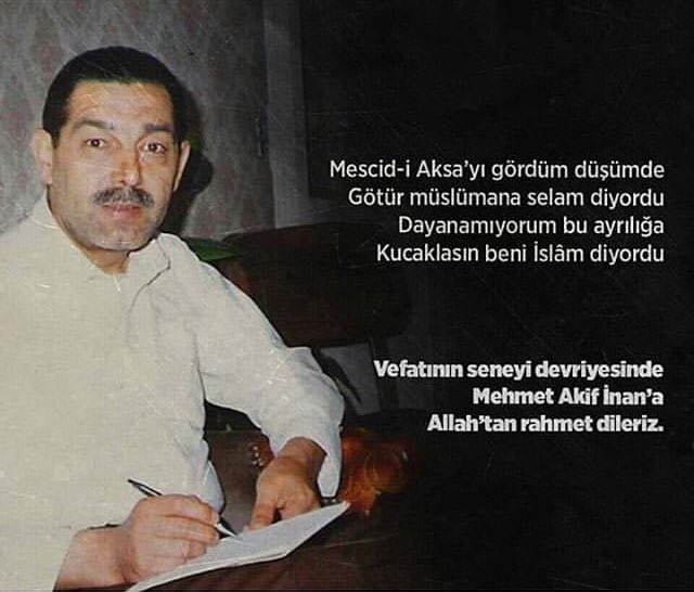 stratejikoprulu's tweet photo. #MehmetAkifİnan 
#ÖncülerUnutulmaz
Davan davamız, ideallerin idealimiz, emanetin emanetimizdir.Elif gibi duruşun, eşsiz eserlerin hiç bir zaman unutulmayacak.Mekanın cennet, ruhun şad olsun.@sabanceylan60 @VAHAPGL9 @ailhan6001 @BahriBAYIR @malideveli60 @haliskaya60 https://t.co/qzIVaocZRK